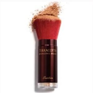 GUERLAIN Terracotta Bronzing Brush With Face Powder France